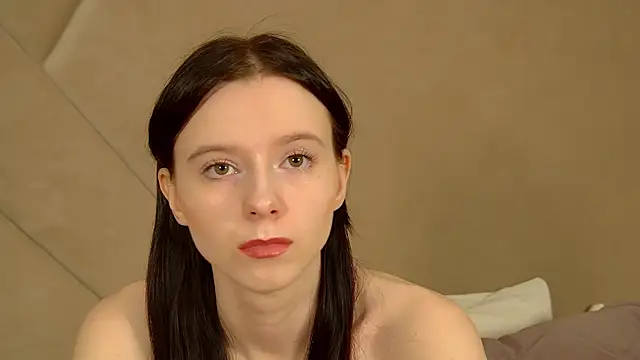 ArinaKubrick online show from April 2026 04:30:02 PM