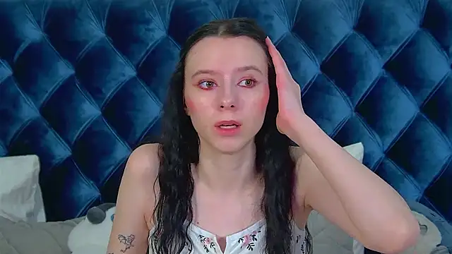 ArinaKubrick online show from March 2026 04:12:02 PM