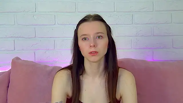 ArinaKubrick online show from February 2026 04:18:01 PM