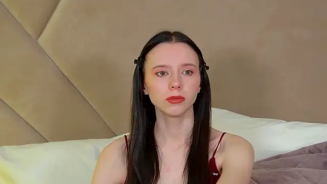 ArinaKubrick online show from January 2026 04:22:02 PM