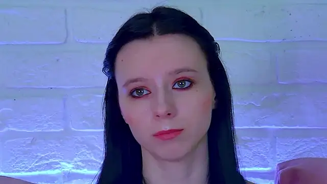 ArinaKubrick online show from March 2026 04:23:01 PM