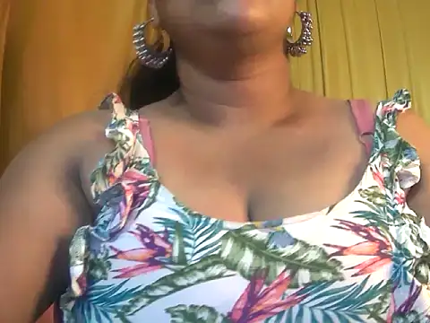 MISTI KOLK online show from June 2026 08:14:01 AM