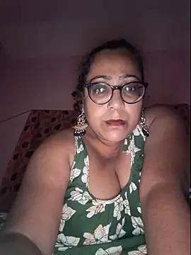 Snapshot of MISTI_KOLK chatting on July 2026 05:57:01 PM MISTI KOLK online show from July 2026 05:57:01 PM
