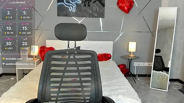 miss  evelyne online show from February 2026 06:26:01 AM