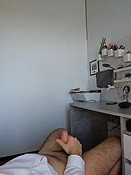 Lovebackground online show from March 2025 09:19:02 AM