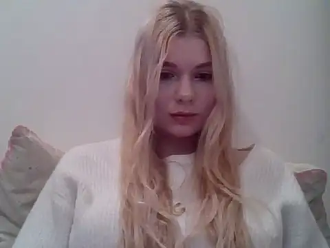 GeorginaLovely online show from December 2025 03:39:02 PM