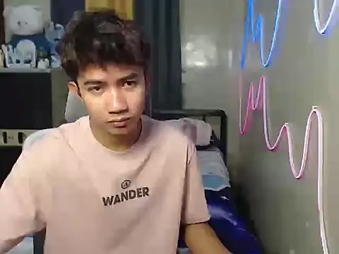 Ur hottestjonny online show from June 2026 10:41:02 PM