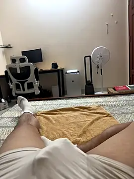 battman4488 online show from December 2025 03:48:01 PM