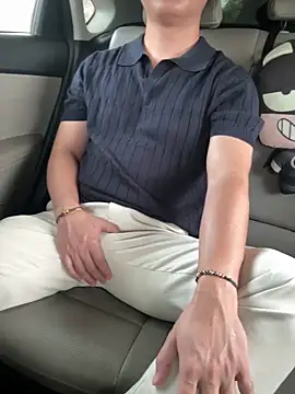 battman4488 online show from April 2026 08:08:02 AM