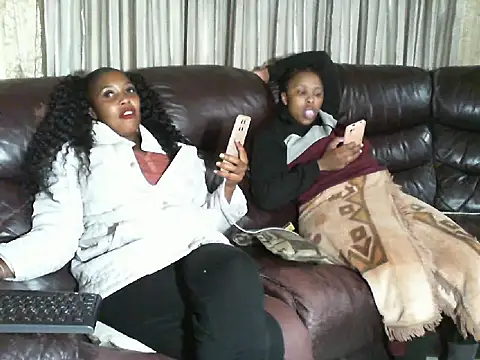 Caramel-goddess18 online show from March 2026 05:22:02 PM