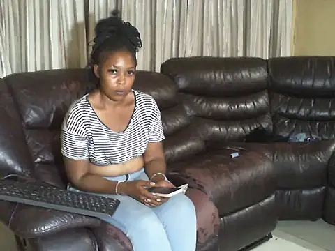 Caramel-goddess18 online show from January 2026 10:35:01 PM