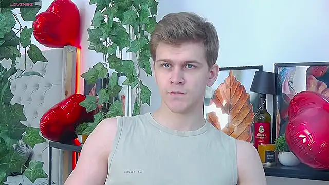 Snapshot of NickJohnas chatting on February 2026 03:59:02 AM NickJohnas online show from February 2026 03:59:02 AM