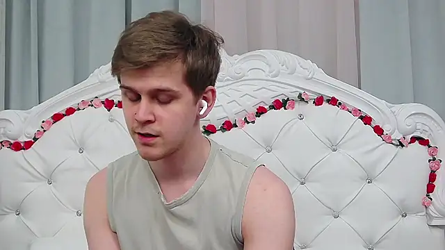 NickJohnas online show from April 2026 06:44:02 PM