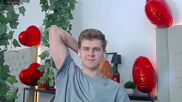 Snapshot of NickJohnas chatting on February 2026 04:09:02 AM NickJohnas online show from February 2026 04:09:02 AM