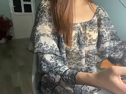 Snapshot of Chichi_86 chatting on May 2026 03:21:02 PM Chichi 86 online show from May 2026 03:21:02 PM