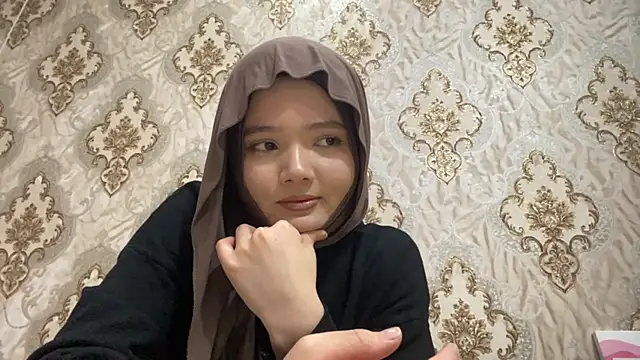 Snapshot of Katepleaurxo chatting on December 2025 11:47:01 AM Katepleaurxo online show from December 2025 11:47:01 AM