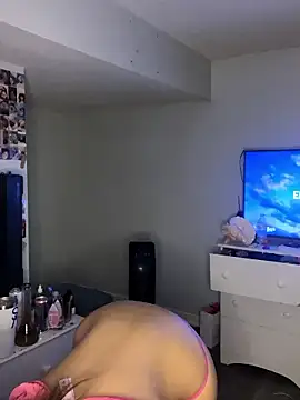 maisie goldxx online show from January 2026 01:23:02 AM