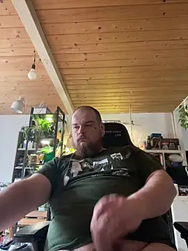 YoursxTruly online show from February 2026 11:10:02 AM