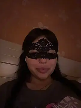 SilkyMira online show from March 2026 08:35:01 PM