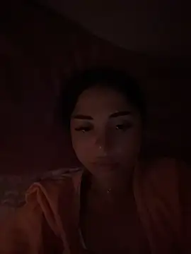 SilkyMira online show from May 2026 06:25:02 PM