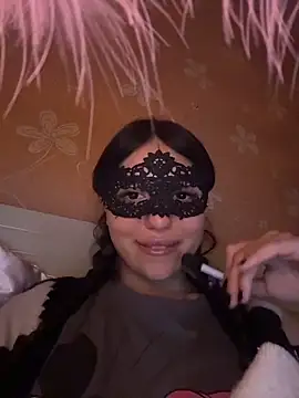 SilkyMira online show from March 2026 07:37:02 PM