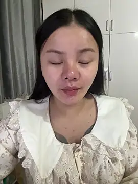 Snapshot of leo-kitty chatting on April 2026 02:57:02 PM leo-kitty online show from April 2026 02:57:02 PM