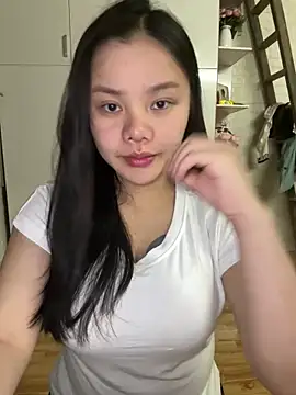 Snapshot of leo-kitty chatting on March 2026 03:04:01 PM leo-kitty online show from March 2026 03:04:01 PM