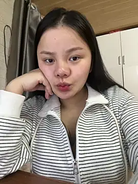 leo-kitty online show from February 2026 08:25:02 AM