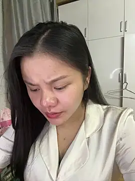 Snapshot of leo-kitty chatting on April 2026 02:51:01 PM leo-kitty online show from April 2026 02:51:01 PM