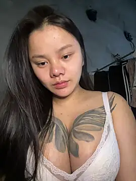 Snapshot of leo-kitty chatting on March 2026 08:13:01 PM leo-kitty online show from March 2026 08:13:01 PM