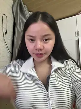 leo-kitty online show from February 2026 05:13:02 PM