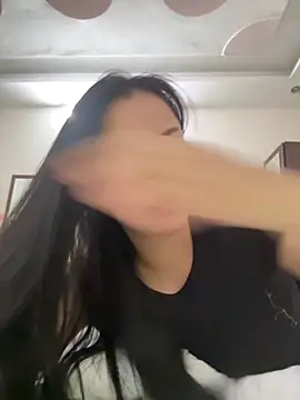 leo-kitty online show from December 2025 10:30:02 AM