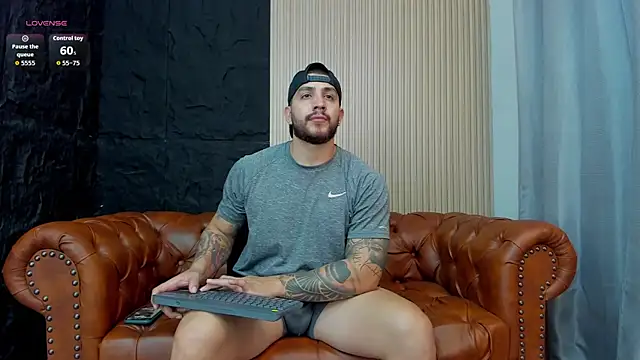 KyleNorth  online show from January 2026 05:42:01 PM