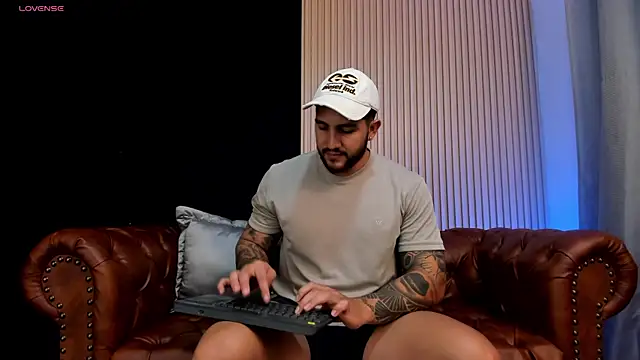 KyleNorth  online show from April 2026 05:50:02 PM