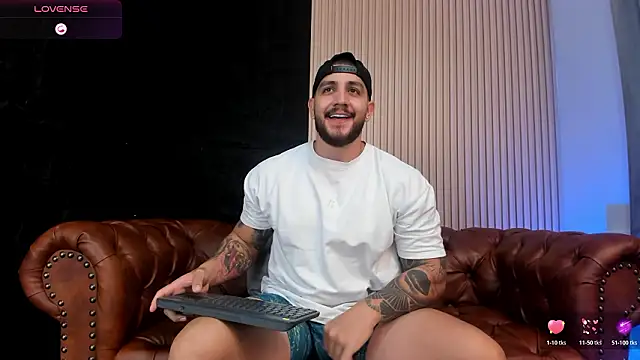 KyleNorth  online show from February 2026 02:02:01 PM