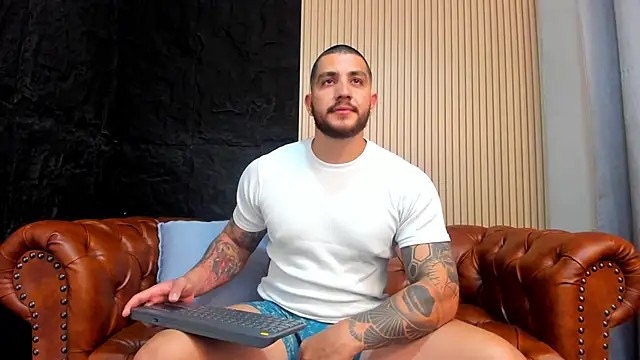 KyleNorth  online show from May 2026 09:29:02 PM