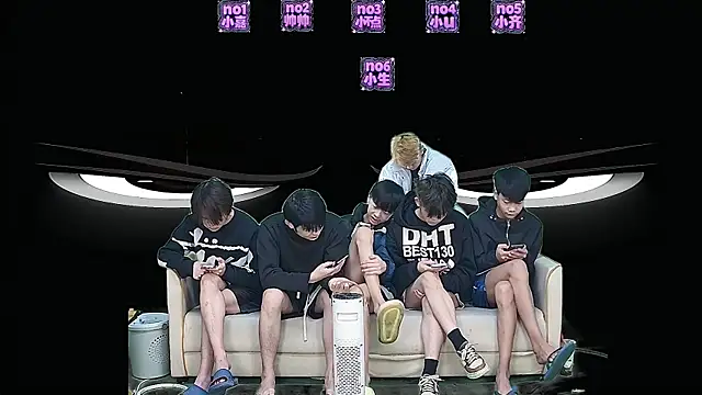 Snapshot of yujiannanpu chatting on January 2026 02:59:01 AM yujiannanpu online show from January 2026 02:59:01 AM