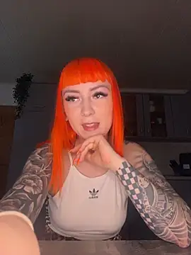 ScarletVixenLive online show from February 2026 02:05:01 PM