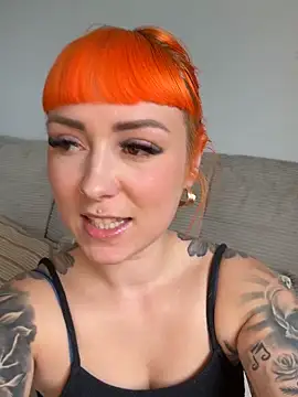 ScarletVixenLive online show from June 2026 12:28:01 PM