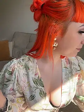 ScarletVixenLive online show from April 2026 12:21:02 PM