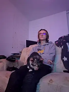 KoruYang online show from December 2025 09:26:01 PM