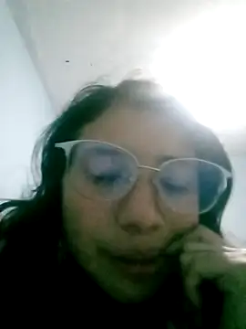 moodsailor online show from December 2025 11:49:01 PM