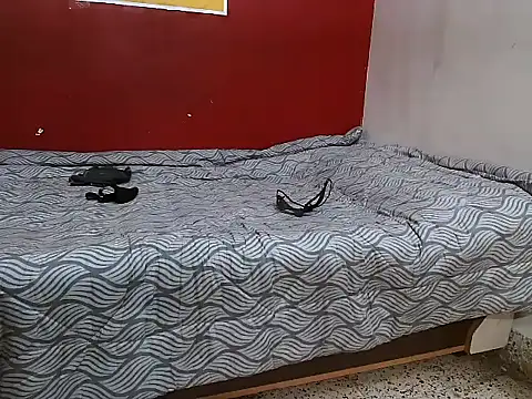 Lovelycouple25 online show from February 2026 06:10:02 AM