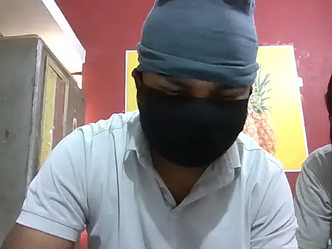 Lovelycouple25 online show from February 2026 06:31:01 AM