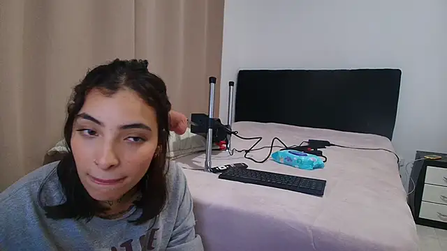 emmi 11 online show from January 2026 11:13:01 AM