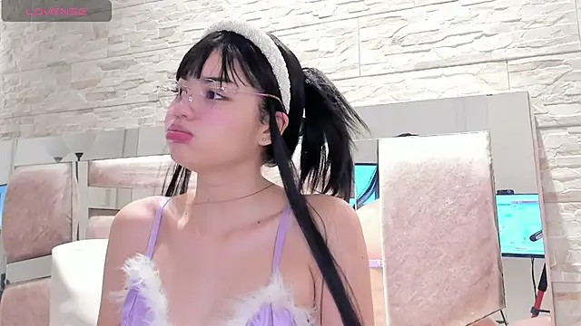 Snapshot of chloe_cortez chatting on March 2026 11:14:02 AM chloe cortez online show from March 2026 11:14:02 AM