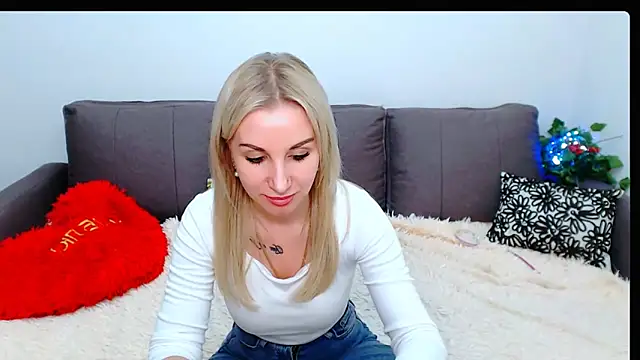 Hanna--Sweet online show from February 2026 03:56:01 PM