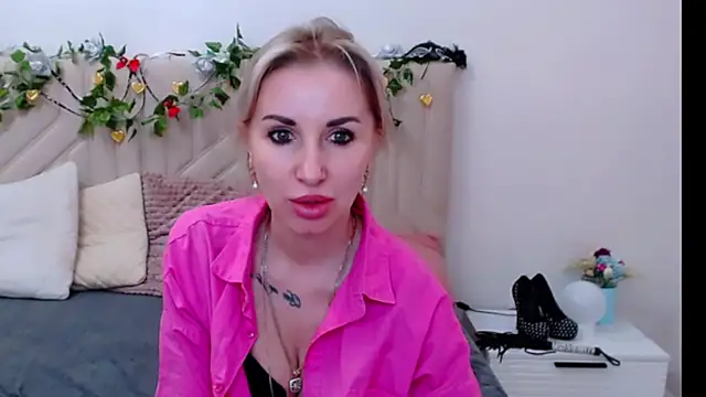 Hanna--Sweet online show from March 2026 01:29:02 PM