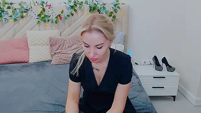 Hanna--Sweet online show from March 2026 03:34:01 PM