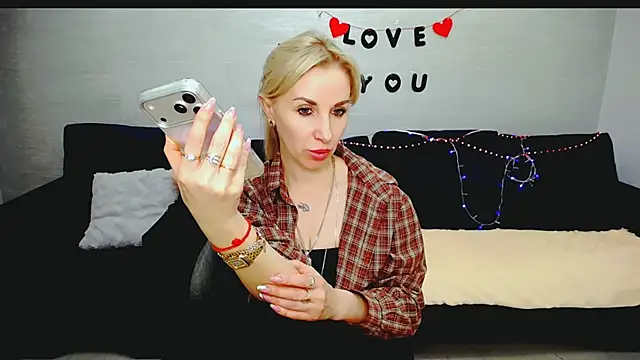Hanna--Sweet online show from May 2026 03:04:01 PM